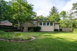 168 Fleming Rd, Wyoming, OH 45215 - Photo 3