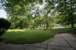 168 Fleming Rd, Wyoming, OH 45215 - Photo 31