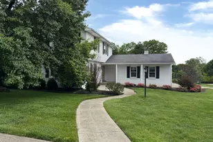 876 Maple Ridge Ct, Fairfield, OH 45014 - Photo 5