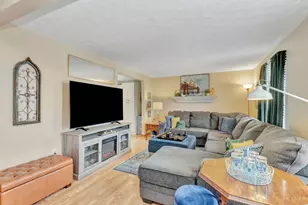 4297 Champdale Ln, Delhi Township, OH 45238 - Photo 9