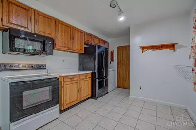 9814 Loralinda Drive, Colerain Township, OH 45251 - Photo 13