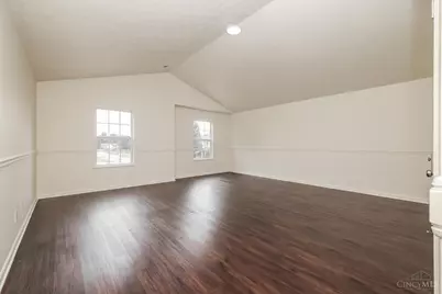 7346 Country Walk, Franklin, OH 45005 - Photo 9