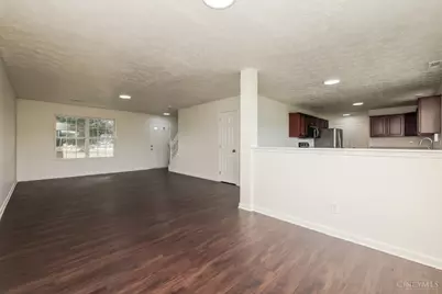 7346 Country Walk, Franklin, OH 45005 - Photo 5