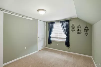 1944 Lehigh Avenue, Cincinnati, OH 45230 - Photo 25