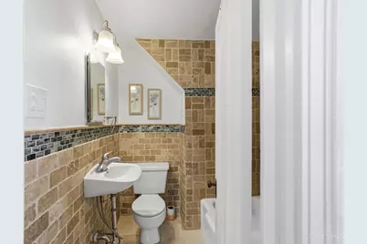 7043 Rembold Avenue, Mariemont, OH 45227 - Photo 35