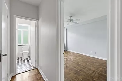 2372 Madison Road #W3D, Cincinnati, OH 45208 - Photo 25