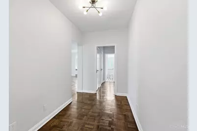 2372 Madison Road #W3D, Cincinnati, OH 45208 - Photo 9