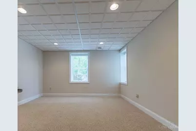 6879 Prairie View Drive, Hamilton Township, OH 45039 - Photo 27