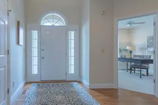 6879 Prairie View Dr, Hamilton Township, OH 45039 - Photo 5