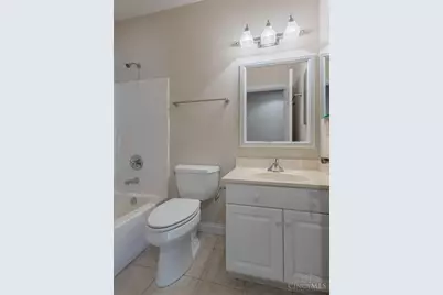 6879 Prairie View Drive, Hamilton Township, OH 45039 - Photo 23