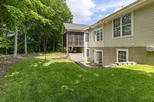 6879 Prairie View Dr, Hamilton Township, OH 45039 - Photo 37