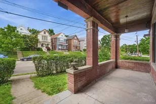2412 Fairview Ave, Cincinnati, OH 45219 - Photo 11