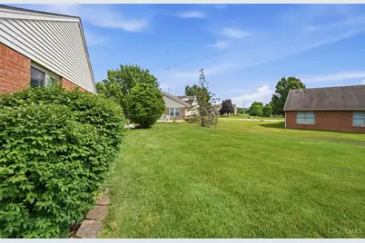 1227 Mals Way, Miamisburg, OH 45342 - Photo 35