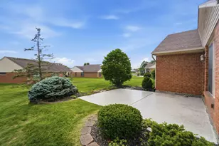 1227 Mals Way, Miamisburg, OH 45342 - Photo 33