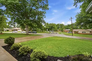 5694 Sprucewood Dr, Green Township, OH 45239 - Photo 7