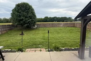 7248 Country Walk Dr, Franklin Township, OH 45005 - Photo 15
