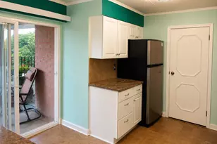 880 Rue De La Paix, Cincinnati, OH 45220 - Photo 7