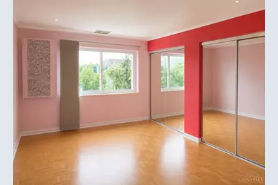 880 Rue De La Paix #A5, Cincinnati, OH 45220 - Photo 9