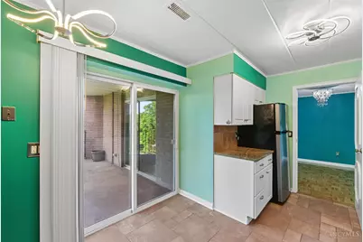 880 Rue De La Paix #A5, Cincinnati, OH 45220 - Photo 17