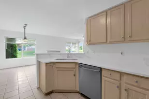 5562 Baywatch Way, Deerfield Township, OH 45040 - Photo 9