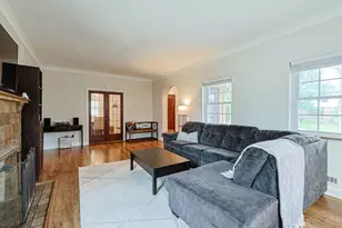 2003 Crane Ave, Cincinnati, OH 45207 - Photo 9