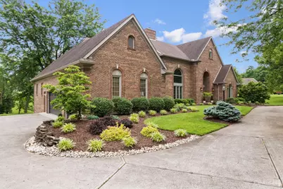 251 Sunny Acres Drive, Anderson Township, OH 45255 - Photo 9