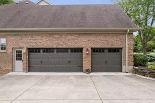 251 Sunny Acres Dr, Anderson Township, OH 45255 - Photo 11