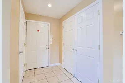 203 E University Avenue #2A, Cincinnati, OH 45219 - Photo 3