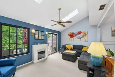 12095 Pickwick Place, Sharonville, OH 45241 - Photo 7
