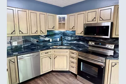 3275 Danbury Road, Fairfield, OH 45014 - Photo 9