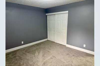 3275 Danbury Road, Fairfield, OH 45014 - Photo 11