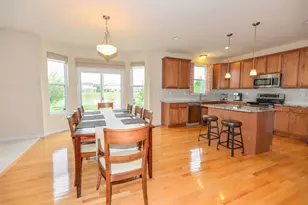 4222 Lighthouse Ln, West Chester, OH 45069 - Photo 3