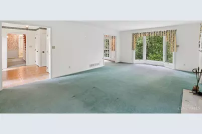 11119 Embassy Drive, Forest Park, OH 45240 - Photo 7