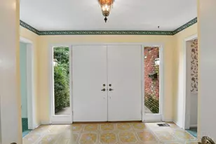 11119 Embassy Dr, Forest Park, OH 45240 - Photo 3