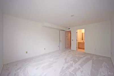7905 Ramble View #301, Cincinnati, OH 45231 - Photo 31