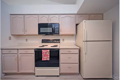 7905 Ramble View #301, Cincinnati, OH 45231 - Photo 17