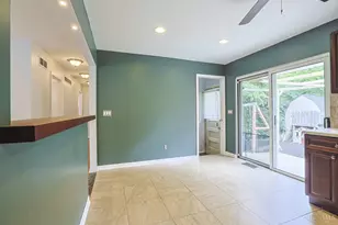 3958 Ridgecombe Dr, Cincinnati, OH 45248 - Photo 11
