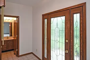 848 Cannes Ct, Miami Township, OH 45140 - Photo 9