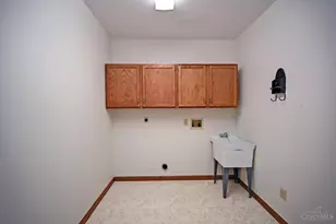 848 Cannes Ct, Miami Township, OH 45140 - Photo 27