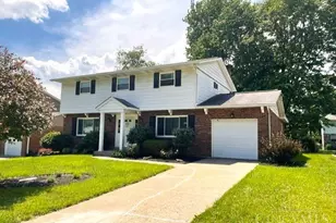 1559 Rockhurst Ln, Cincinnati, OH 45255 - Photo 1