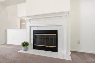 9490 Carriage Run Cir, Deerfield Township, OH 45140 - Photo 13