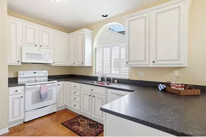 9490 Carriage Run Circle, Deerfield Township, OH 45140 - Photo 19