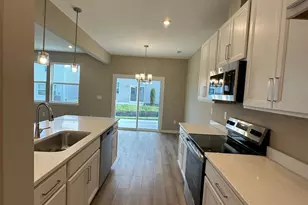 594 Dedication Ln, Union Township, OH 45245 - Photo 15
