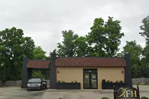 6829 Montgomery Rd, Silverton, OH 45236 - Photo 1