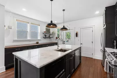4229 Kirby Avenue, Cincinnati, OH 45223 - Photo 11