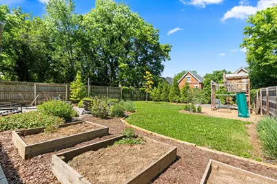 4229 Kirby Avenue, Cincinnati, OH 45223 - Photo 31