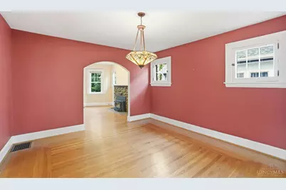 3616 Hedgerow Lane, Cincinnati, OH 45220 - Photo 9