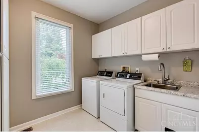 9239 Johnston Lane, Symmes Township, OH 45242 - Photo 35