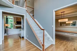 9239 Johnston Ln, Symmes Township, OH 45242 - Photo 7