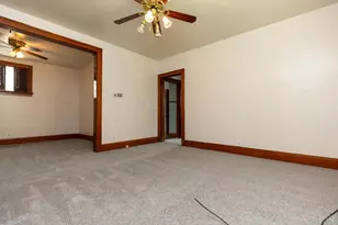 1031 Schiff Ave, Cincinnati, OH 45205 - Photo 3